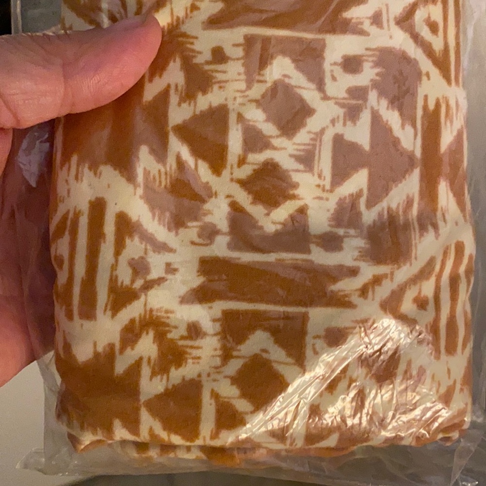 LulaRoe leggings One size fits 2-10.